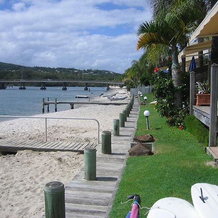 Skippers Cove Waterfront Resort Noosaville Buitenkant foto